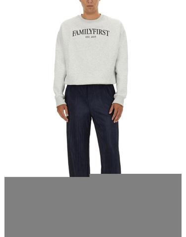 패밀리 퍼스트 [해외직구] 24FW 패밀리퍼스트 스웨트 셔츠 WITH 로고 SF2404GREY TP572902454