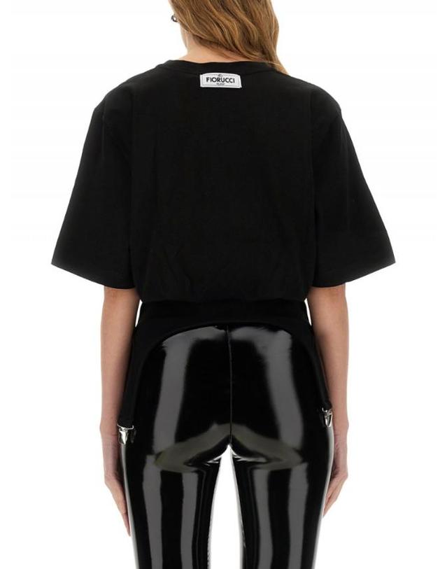 피오루치 [해외직구] 24FW 피오루치 여성 T 셔츠 W01FMTSH263CJ01BK01 TP578300771 착용컷