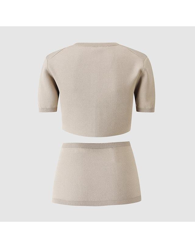 컴젠 [컴젠] 여성 투피스 반팔 니트 KHAKI BEIGE 착용컷