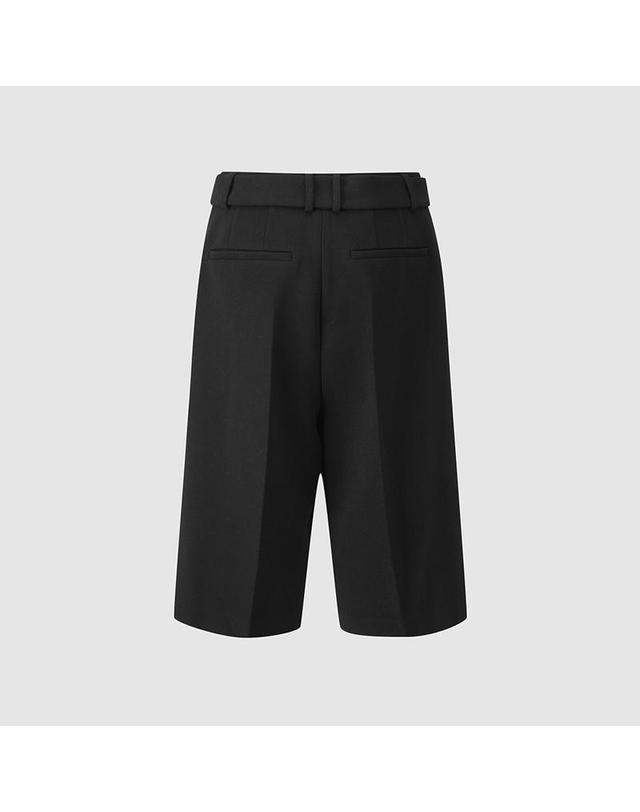 컴젠 [컴젠] 여성 벨티드 버뮤다 팬츠 BLACK 착용컷
