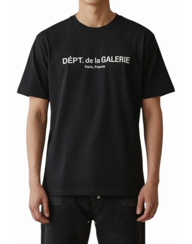 갤러리 디파트먼트 갤러리디파트먼트 26SS 프렌치 로고 럭스 반팔티셔츠 FRENCH LOGO LUX TOP036 WASHED BLACK 착용컷