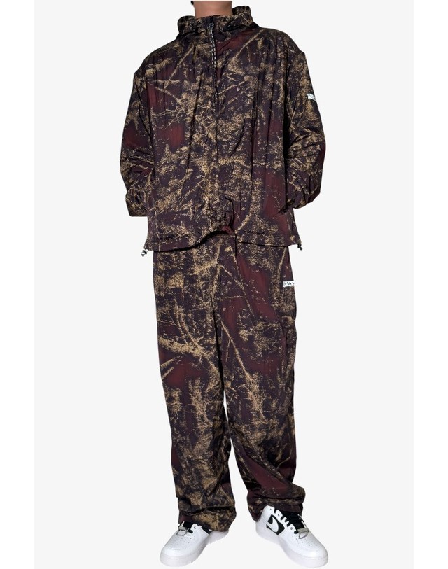 노 프라블레모 노 프라블레모 포레스트 글리치 바람막이 자켓 NP7060004 CAMO 착용컷