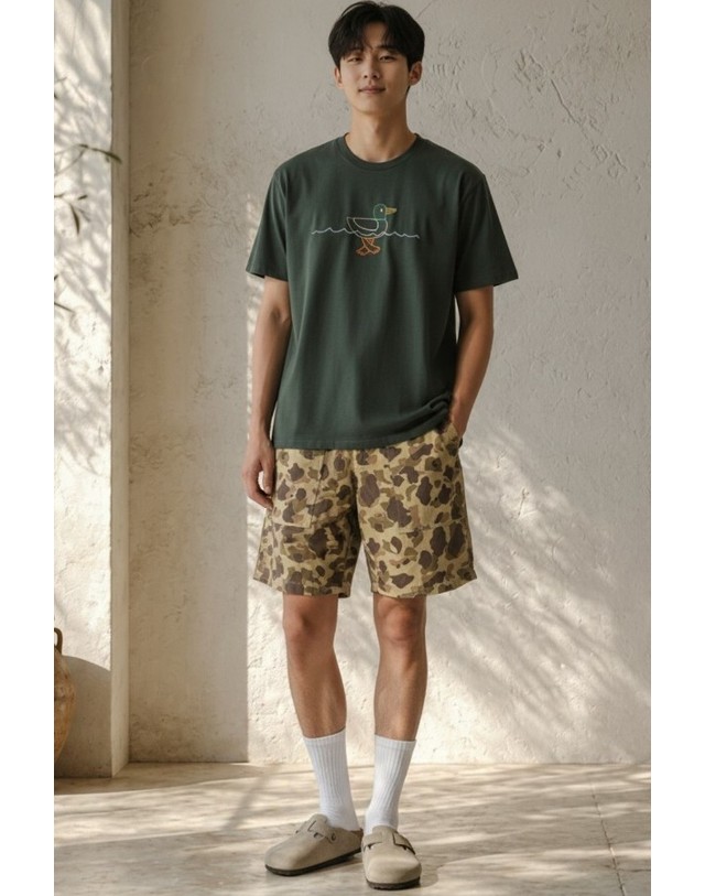 와일드 동키 와일드동키 26SS 플로팅 마랄드 반팔티셔츠 FLOATING MALLARD TS02 039 BOTTLE GREEN 착용컷