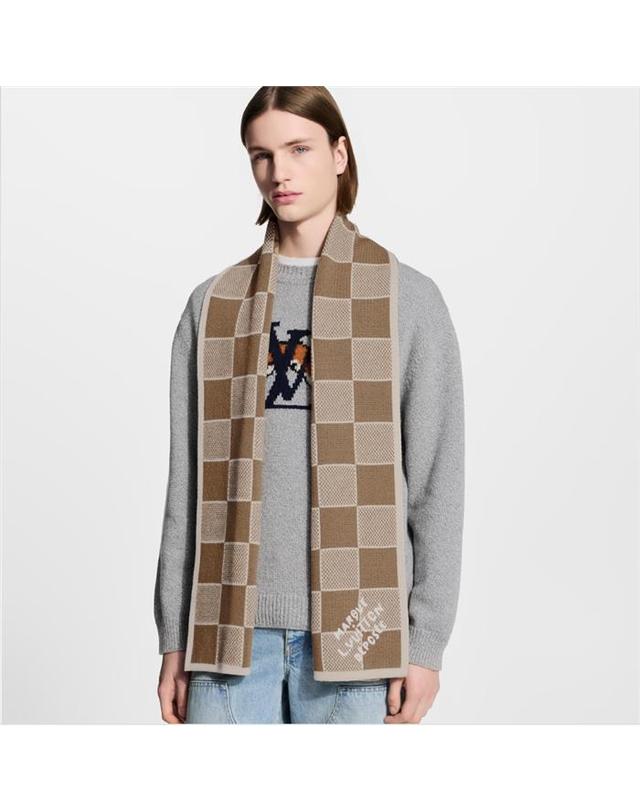 루이비통 [국내백화점/당일발송] 루이비통 다미에 헤리티지 (Damier Heritage) 스카프 M97585 / 스카프 착용컷