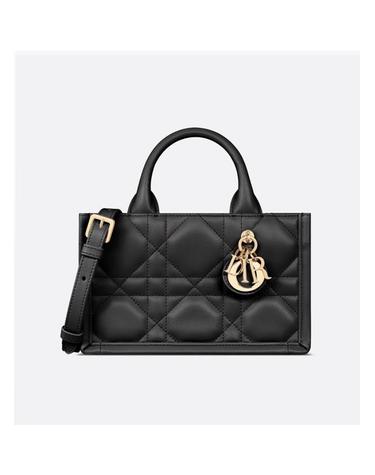 [국내백화점/당일배송] 디올     Dior Book Tote 미니 백 S5573OWHP_M900 / 여성 토트백
