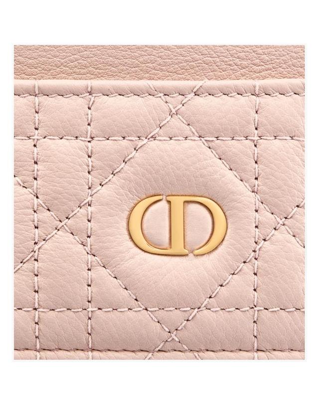 디올 [국내백화점/당일배송] 디올 Dior Caro Freesia 카드 지갑 파우더 핑크 S5130UWHC_M413 / 여성 카드지갑 착용컷
