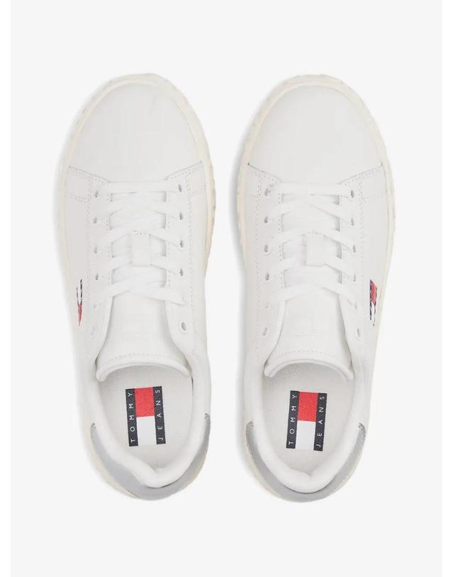 타미진스 [해외직구] 26 FW Tommy Jeans 로고 디테일 로우탑 스니커즈 EN0EN02703 TP454221738 착용컷