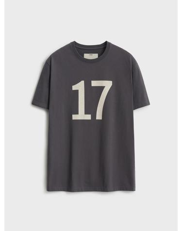Short Sleeve 17 Graphic T-Shirt_Charcoal
