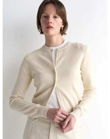 Round Neck Cardigan_Cream