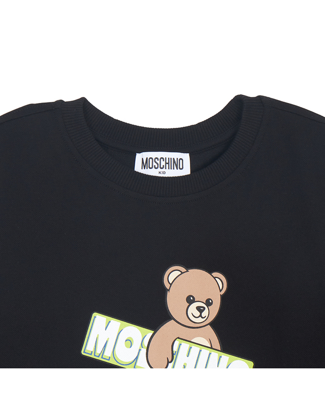 모스키노 키즈 26FW 모스키노키즈 반팔티셔츠 HYM03S LFA07 60100 (성인착용가능) 착용컷