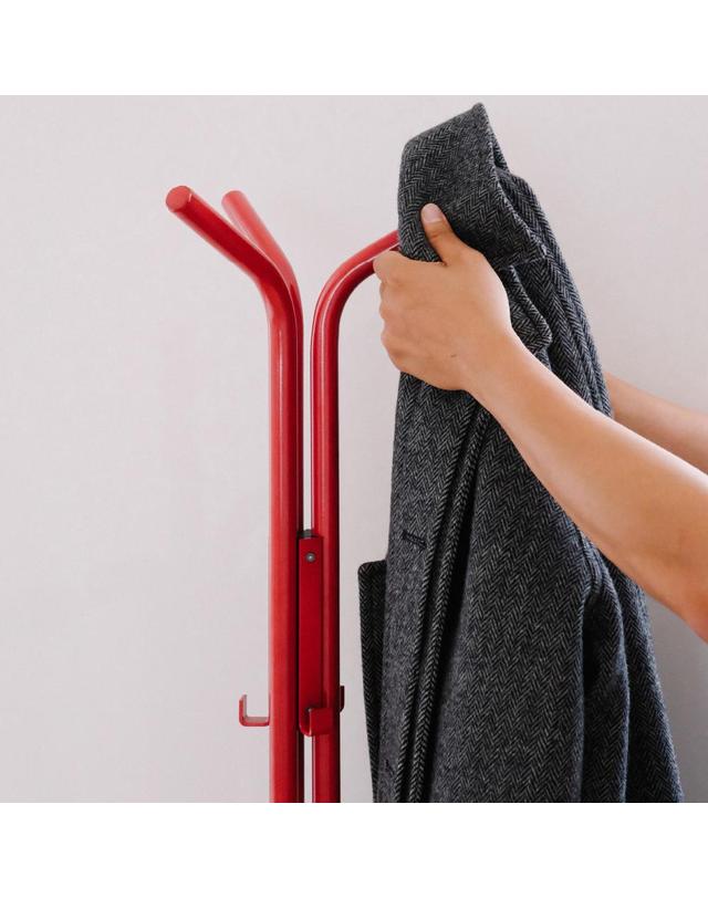 비아크 SEON Coat Rack 착용컷