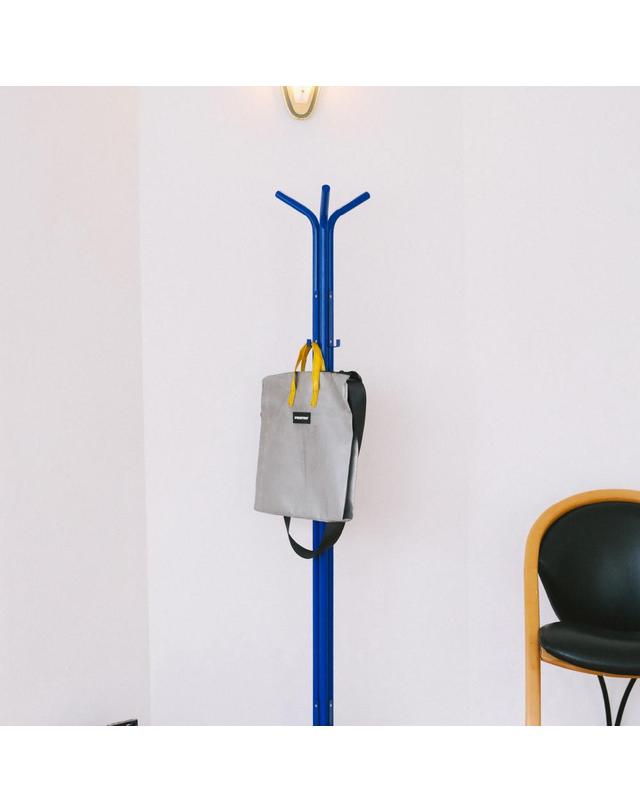 비아크 SEON Coat Rack 착용컷