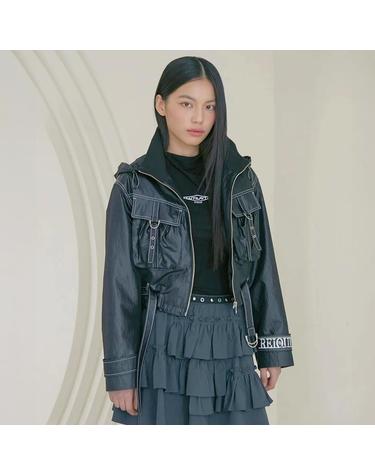 [에고이스트] [BLUE LABEL] 비조장식 포인트 글로시 후드 점퍼 (ER1PZ161-T)