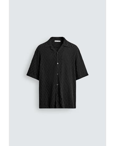 자라 지오메트릭 자카드 반팔 셔츠 1450/400/800 BLACK
