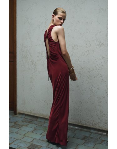 자라 비스코스 백오픈 롱 원피스 9077/630/681 BURGUNDY
