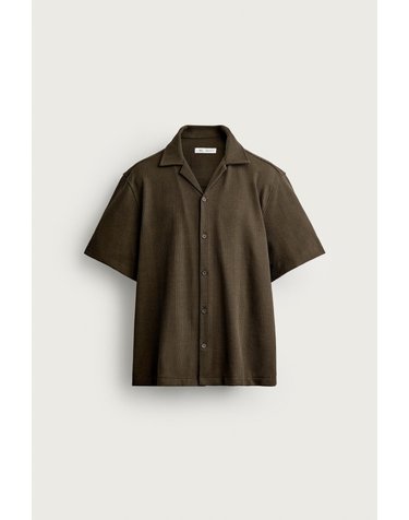 자라 레귤러핏 텍스처 반팔 셔츠 4795/418/700 BROWN