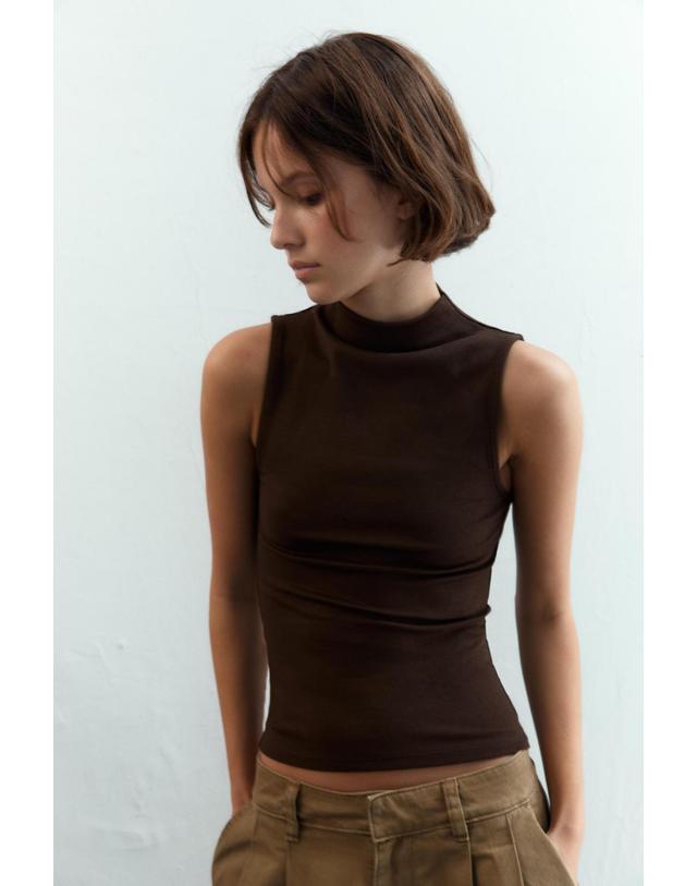 자라 자라 모달 코튼 하이넥 민소매 티셔츠 3641/871/700 BROWN 초콜릿 착용컷