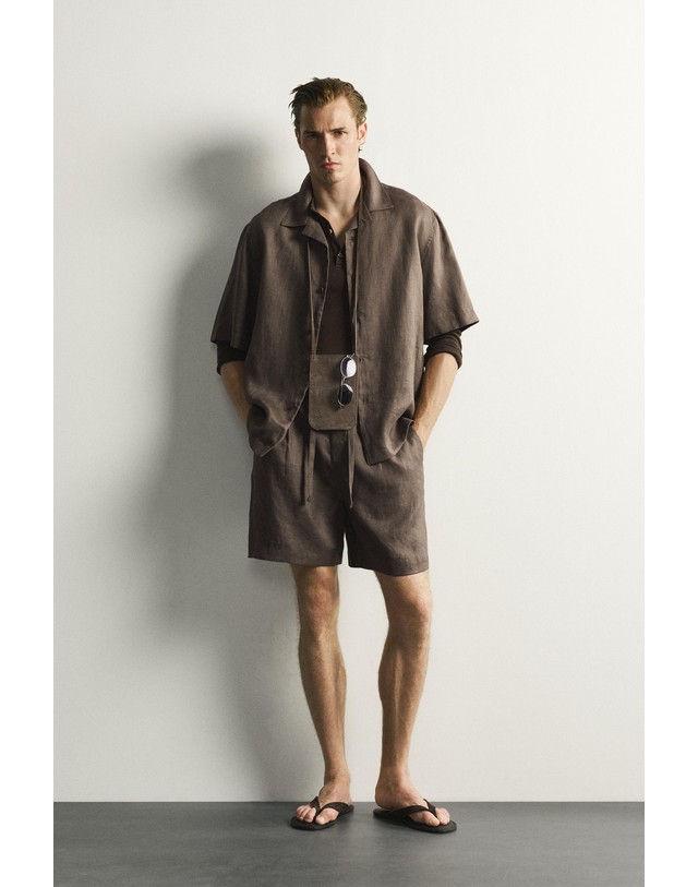 자라 자라 100% 린넨 릴렉스핏 반팔 셔츠 5070/904/737 BROWN / TAUPE 초콜릿 착용컷