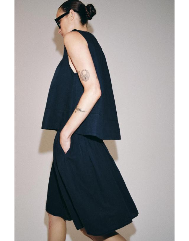 자라 자라 린넨 블렌드 라운드넥 민소매 탑 4043/007/401 NAVY BLUE 네이비 착용컷
