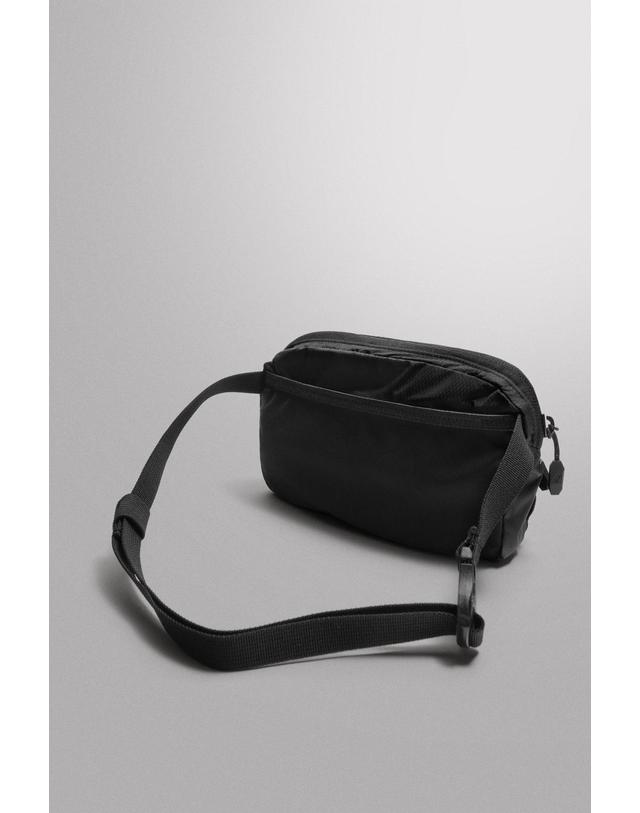 자라 자라 폴더블 테크니컬 스포츠 벨트백 3626/720/800 BLACK 블랙 착용컷