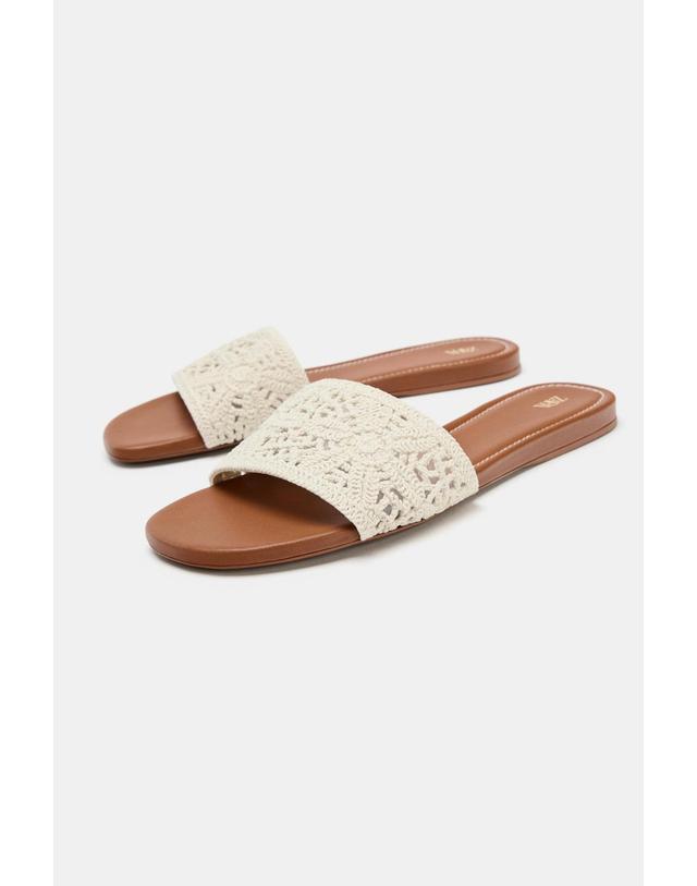 자라 자라 크로셰 슬라이드 플랫 샌들 3657/710/111 LIGHT BEIGE 아이보리 착용컷