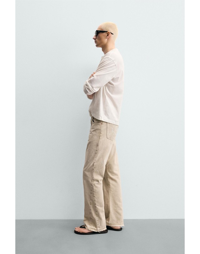 자라 자라 스플래터 플레어핏 데님 팬츠 6688/359/708 LIGHT TAN 베이지 착용컷