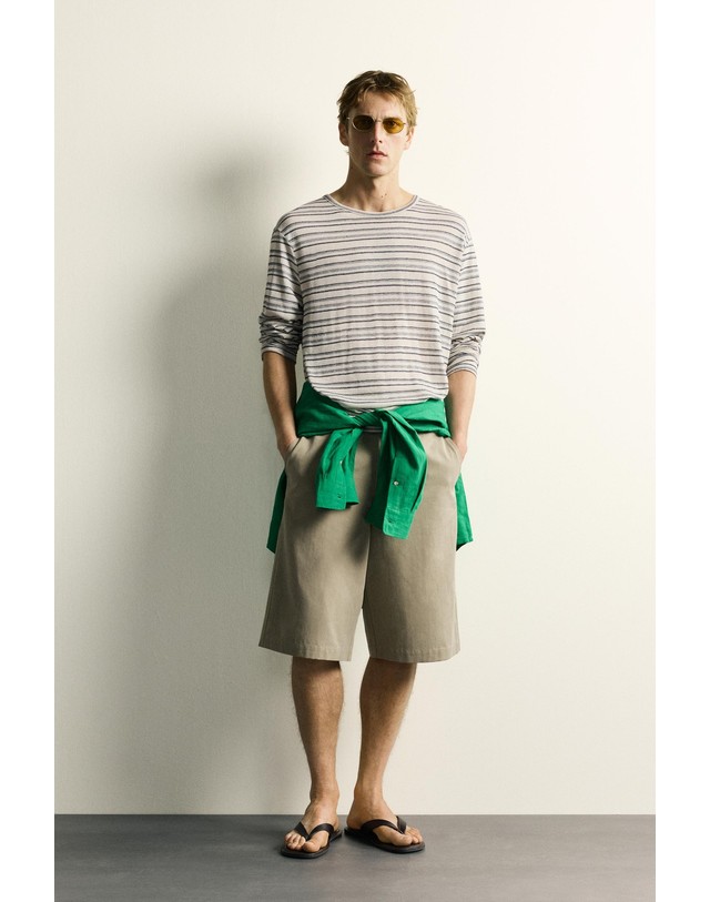 자라 자라 비스코스 린넨 스트라이프 긴팔 티셔츠 4805/338/104 STRIPED 멀티컬러 착용컷