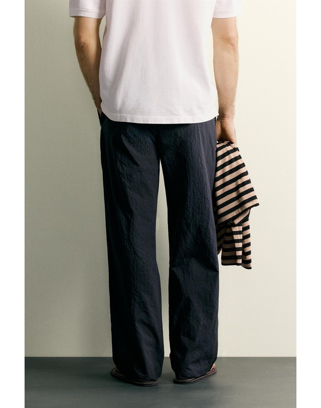 자라 자라 스트레이트 플리츠 시어서커 팬츠 2735/321/401 NAVY BLUE 네이비 착용컷
