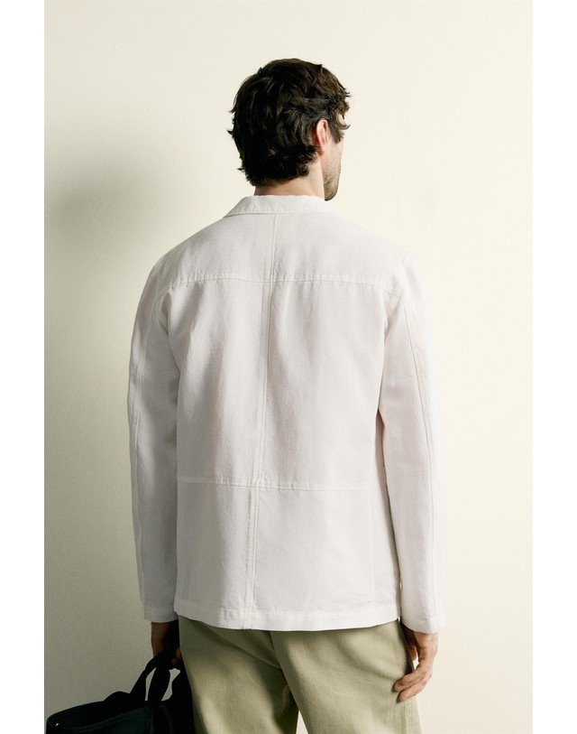 자라 자라 레귤러핏 포켓 린넨 혼방 오버셔츠 5551/889/250 WHITE 화이트 착용컷