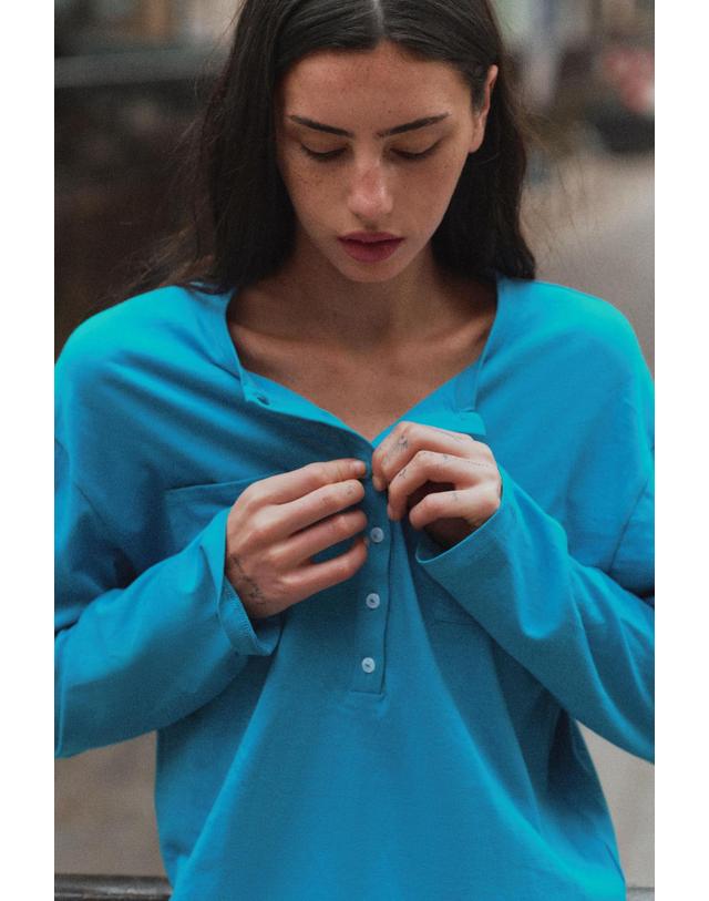 자라 자라 오버핏 헨리넥 포켓 긴팔 티셔츠 5644/801/440 MID-TURQUOISE 블루 착용컷
