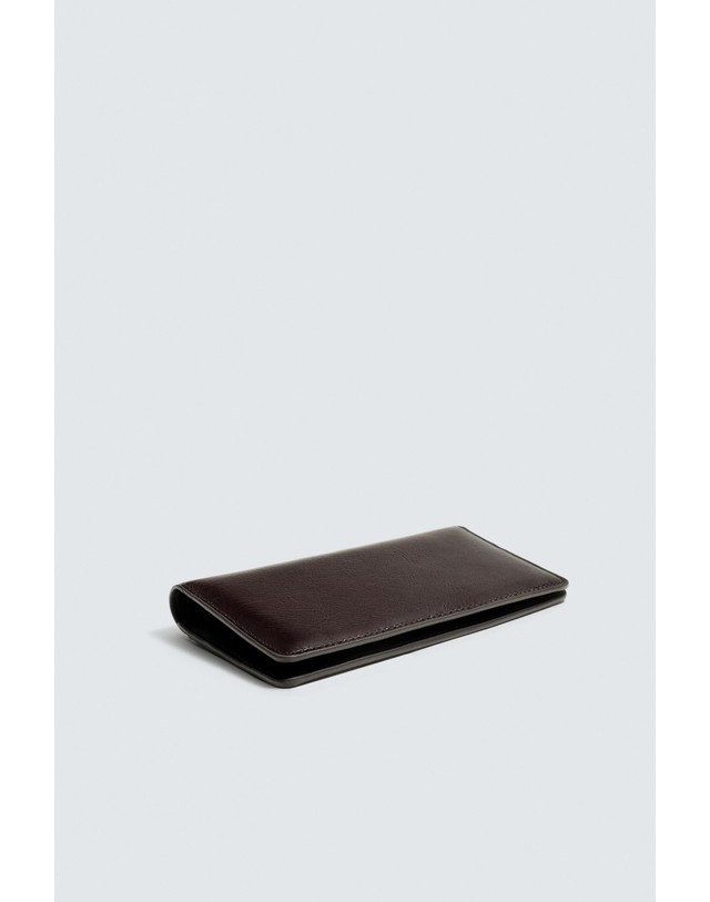자라 자라 레더 카드 동전 포켓 XL 장지갑 3824/820/700 BROWN 초콜릿 착용컷