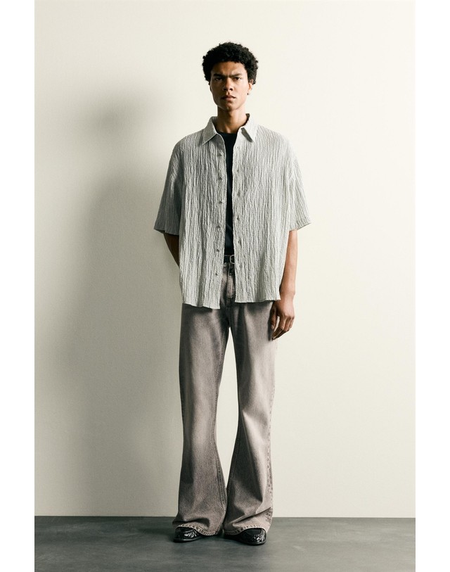 자라 자라 릴렉스핏 텍스처 반팔 셔츠 2548/320/811 LIGHT GREY 그레이 착용컷