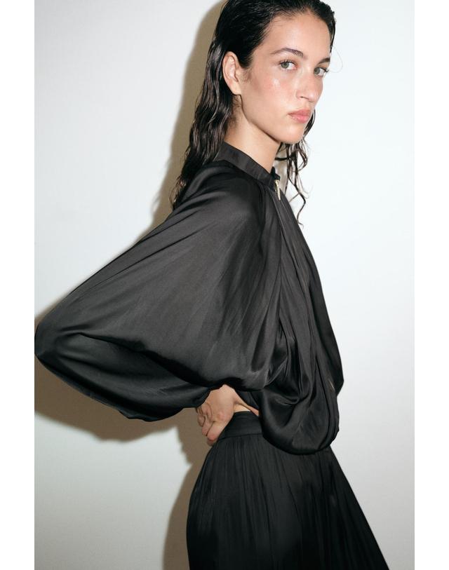 자라 자라 새틴 집업 봄버 자켓 4387/376/800 BLACK 블랙 착용컷