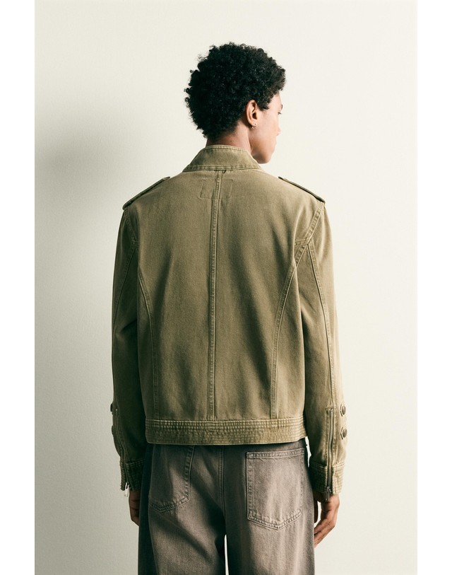 자라 자라 크롭 스탠드 칼라 버튼 데님 자켓 6987/334/505 KHAKI 카키 착용컷