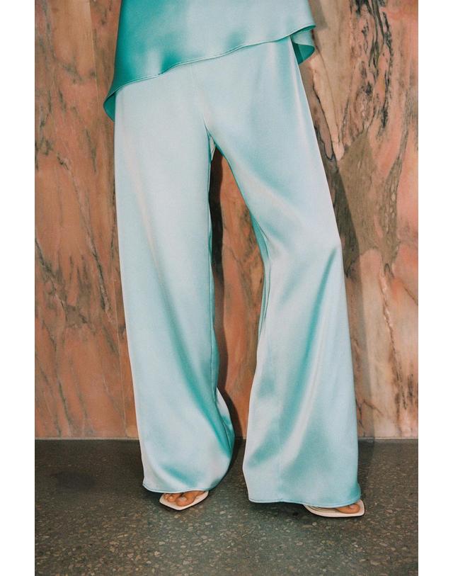 자라 자라 새틴 홀터넥 오픈백 점프수트 8562/372/402 TURQUOISE 밝은연두 착용컷