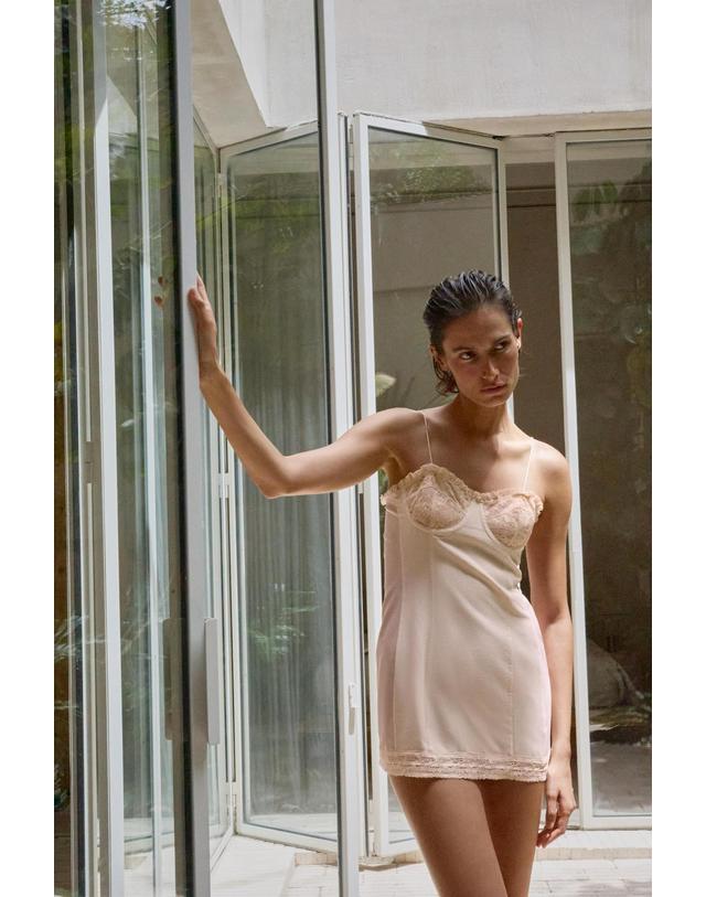 자라 자라 레이스 언더와이어 미니 원피스 1758/707/075 ECRU / BEIGE 아이보리 착용컷