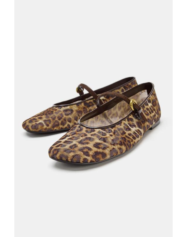 자라 자라 프린트 메쉬 스트랩 발레리나 플랫 2512/810/195 LEOPARD 초콜릿 착용컷