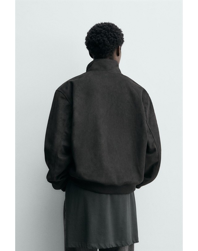 자라 자라 레귤러핏 하이넥 집업 자켓 6318/470/800 BLACK 블랙 착용컷