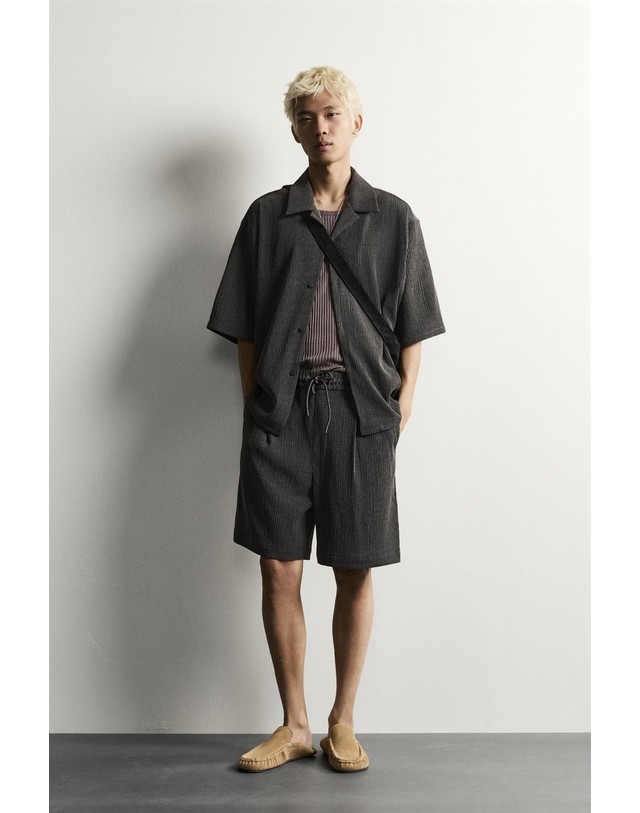 자라 자라 릴렉스핏 텍스처 볼링카라 반팔 셔츠 7380/360/801 ANTHRACITE GREY 그레이 착용컷