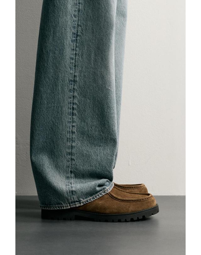 자라 자라 스웨이드 레더 레이스업 슈즈 2428/720/700 BROWN 브라운 착용컷