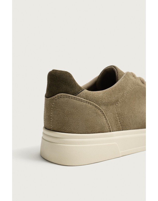 자라 자라 스플릿 스웨이드 레더 스니커즈 2209/820/131 TAUPE GREY 카키 착용컷