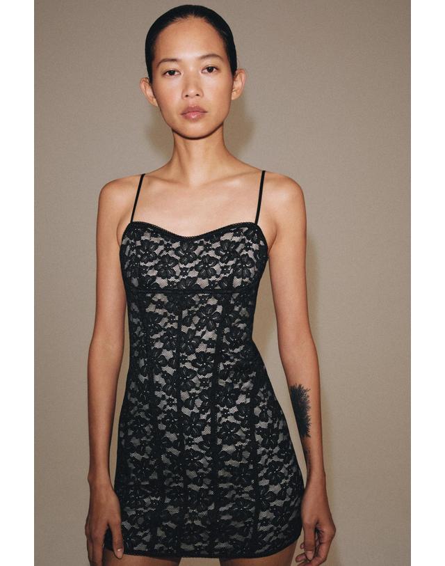 자라 자라 레이스 하트넥 스트랩 미니 원피스 4813/801/800 BLACK 블랙 착용컷