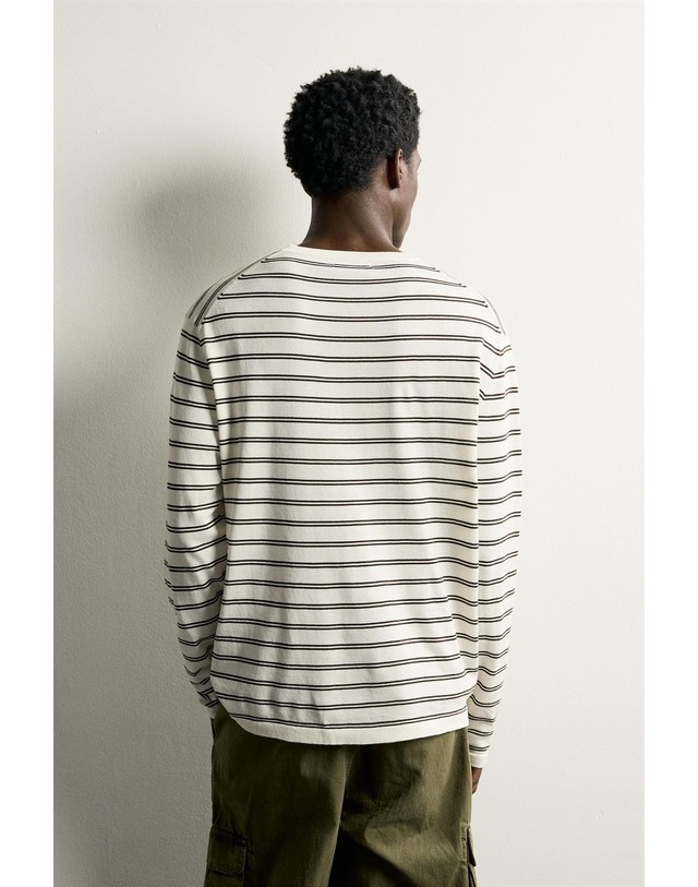 자라 자라 스트라이프 자카드 니트 스웨터 3920/357/104 STRIPED 아이보리 착용컷