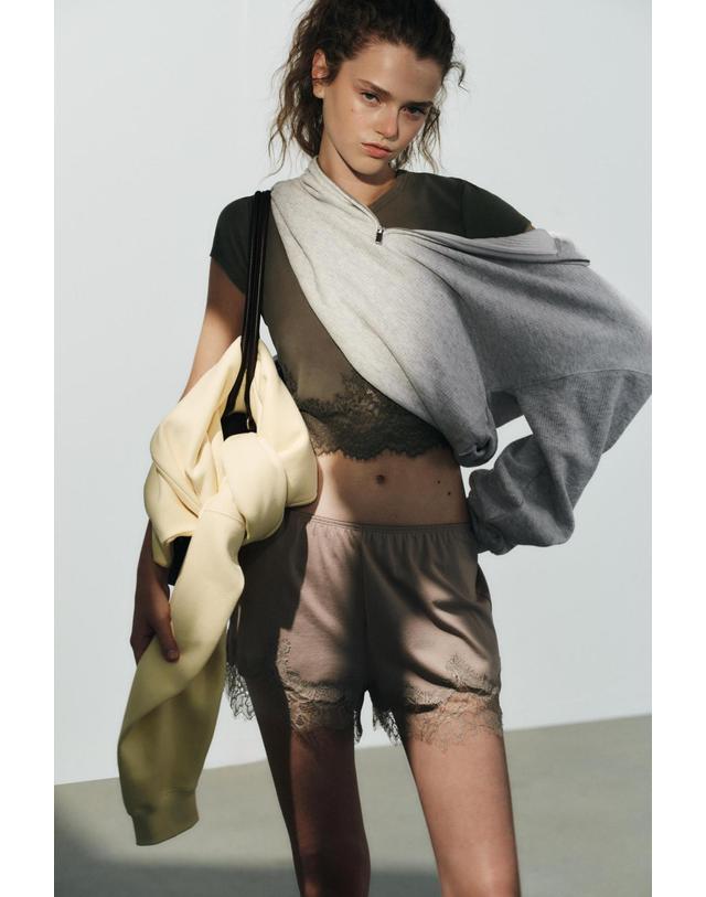 자라 자라 자수 레이스 헴 코튼 반바지 4813/823/737 BROWN / TAUPE 베이지 착용컷