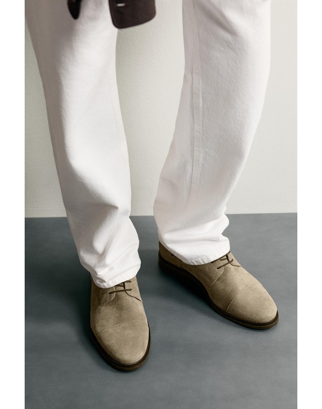 자라 자라 스웨이드 레더 더비 슈즈 2412/720/131 TAUPE GREY 베이지 착용컷
