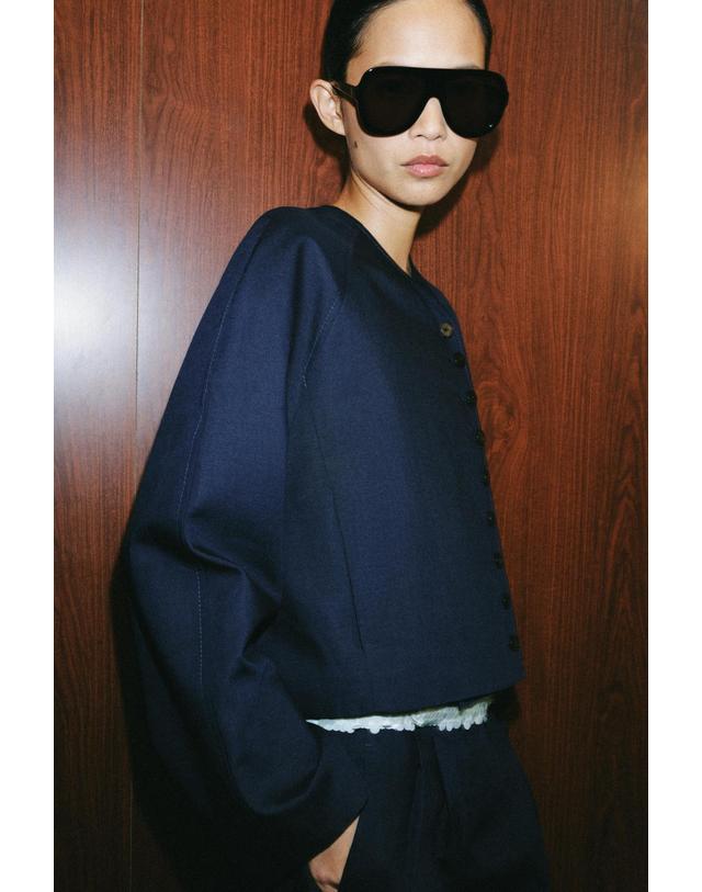 자라 자라 린넨 혼방 라운드넥 크롭 블레이저 3736/054/401 NAVY BLUE 네이비 착용컷