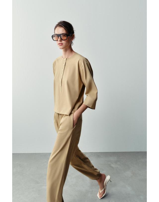 자라 자라 콤비 라운드넥 버튼 코튼 티셔츠 0264/714/704 CAMEL 카멜 착용컷