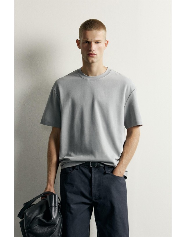 자라 자라 릴렉스핏 인터록 라운드넥 반팔 티셔츠 5584/471/809 MID-GREY 그레이 착용컷