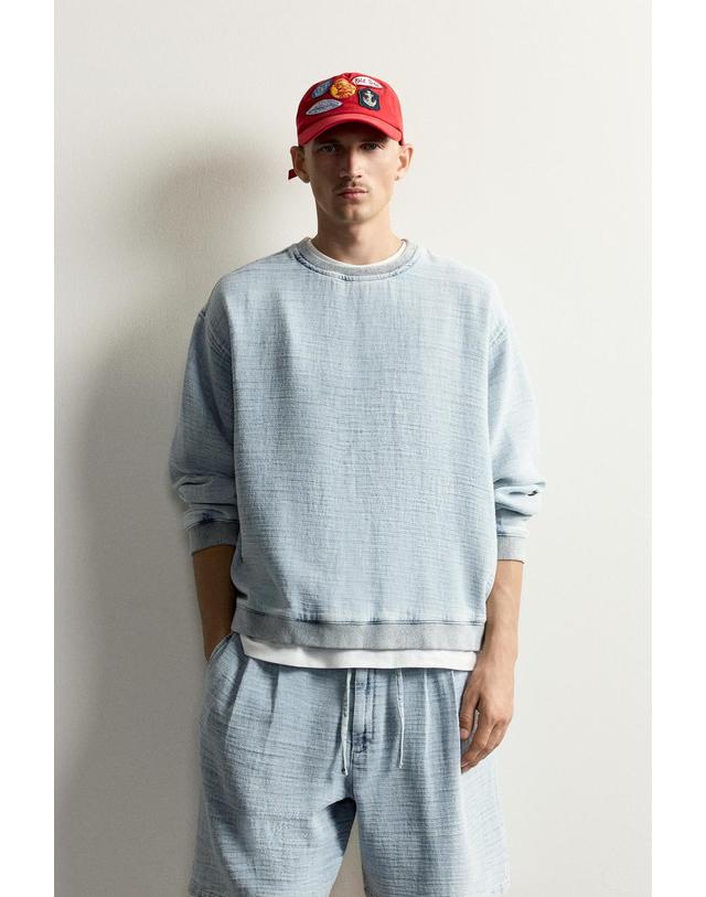 자라 자라 소프트 워시드 텍스처 스웨트셔츠 7446/396/406 LIGHT BLUE 블루 착용컷