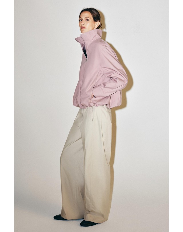 자라 자라 스탠드 칼라 버블 헴 코튼 집업 자켓 7046/436/677 DUSTY MAUVE 핑크 착용컷